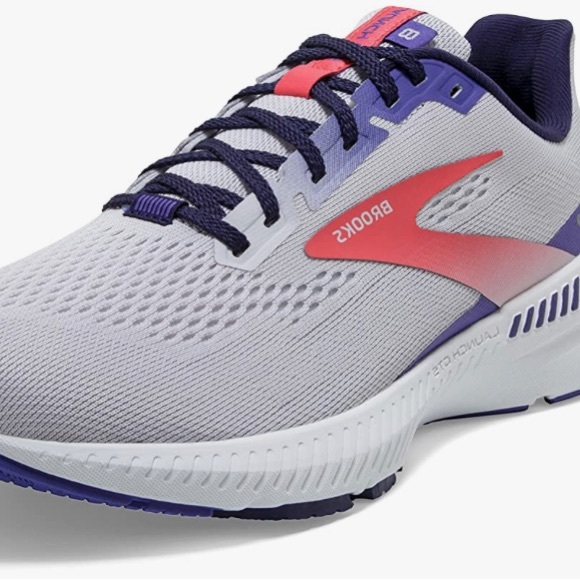 Launch GTS 8 - Picture 2 of 2